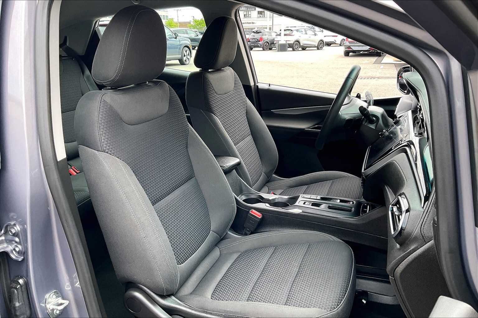2023 Chevrolet Bolt EV 1LT - Photo 11