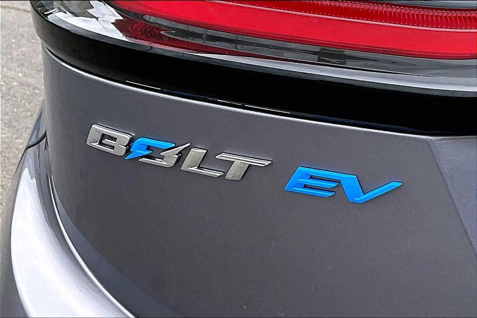 2023 Chevrolet Bolt EV 1LT - Photo 28