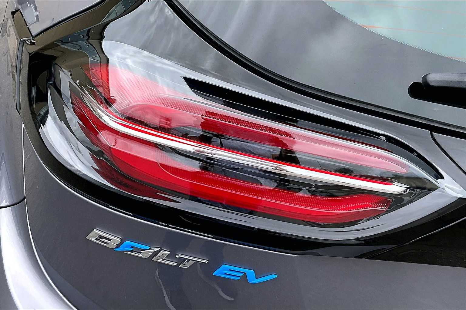 2023 Chevrolet Bolt EV 1LT - Photo 33