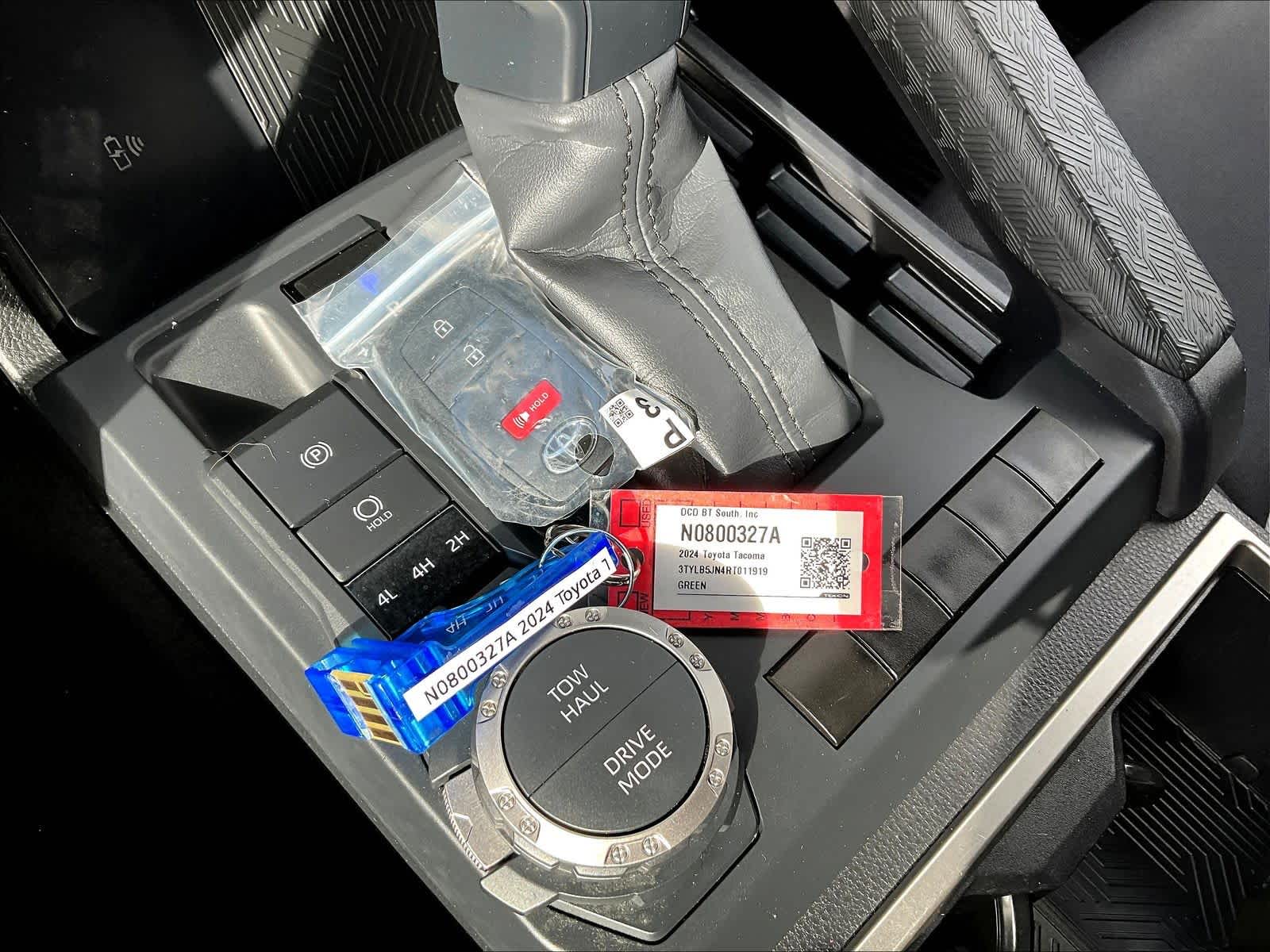 2024 Toyota Tacoma TRD Sport - Photo 29