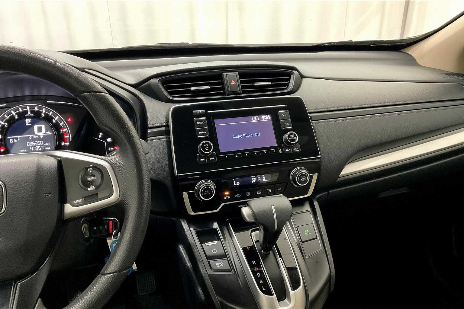2019 Honda CR-V LX - Photo 17