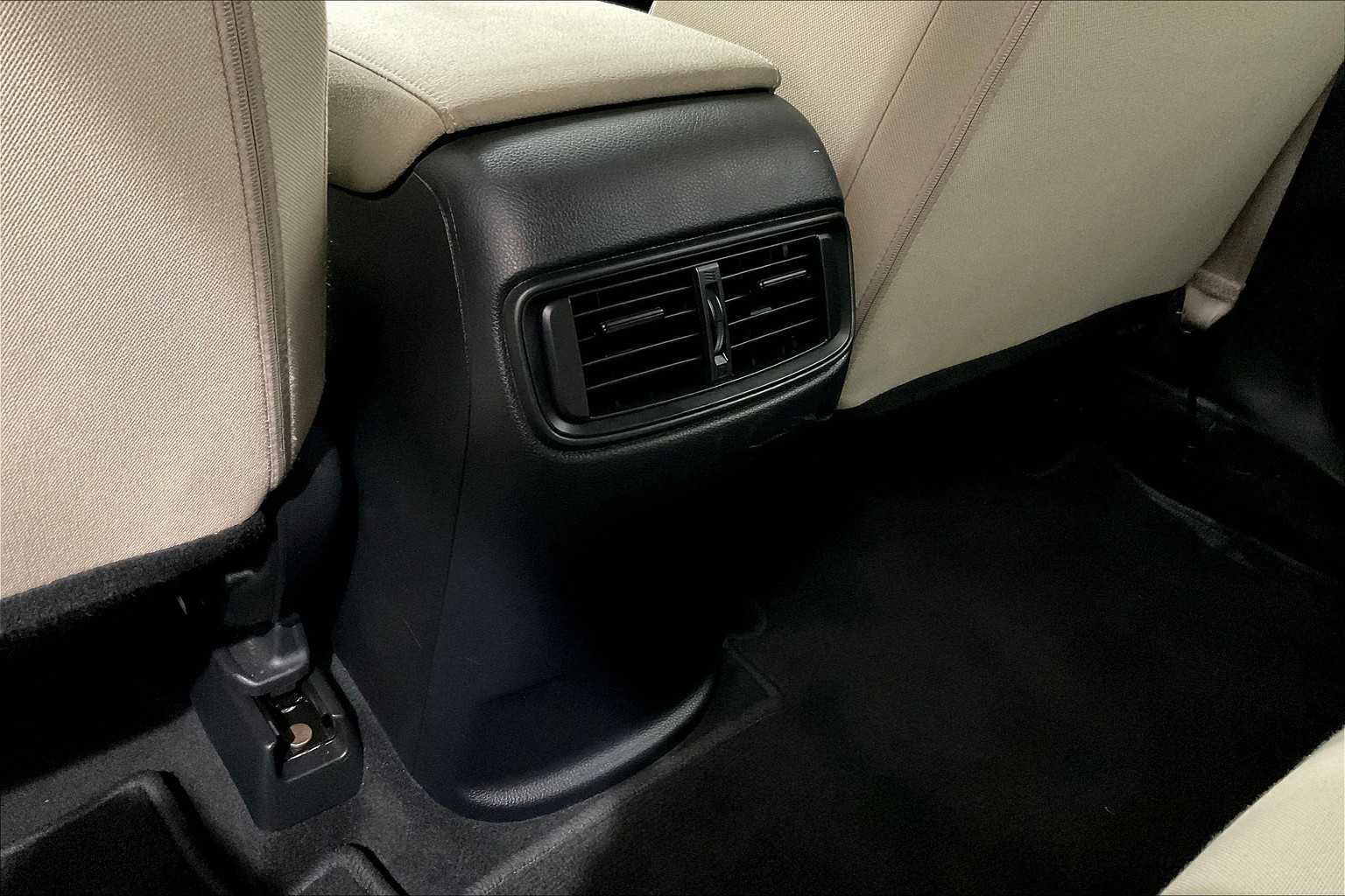 2019 Honda CR-V LX - Photo 26
