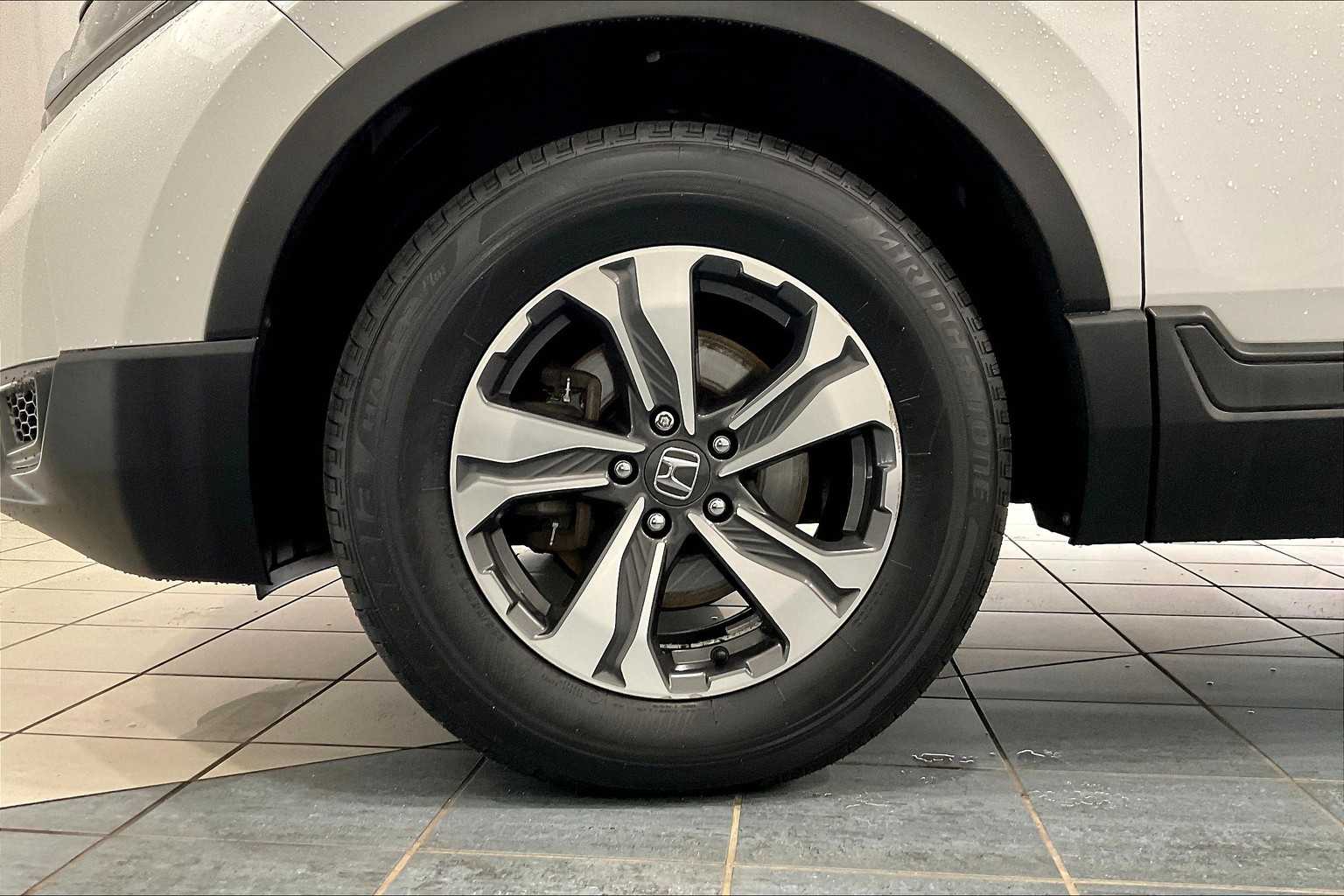 2019 Honda CR-V LX - Photo 6