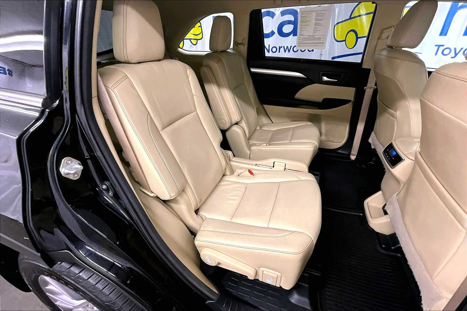 2015 Toyota Highlander XLE - Photo 16