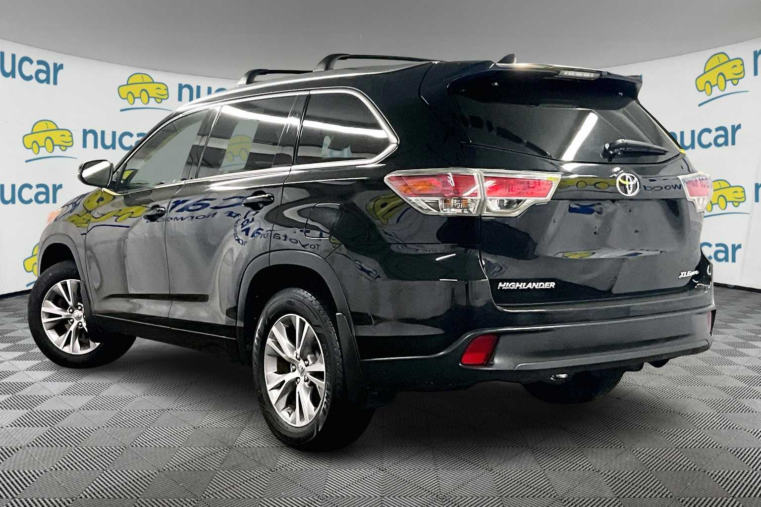 2015 Toyota Highlander XLE - Photo 4