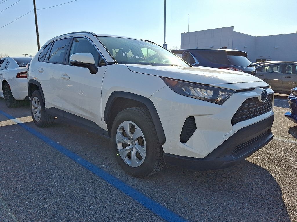 2019 Toyota RAV4 LE