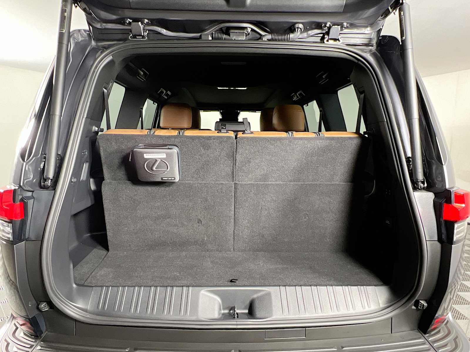 2024 Lexus GX GX 550 Luxury+ - Photo 27