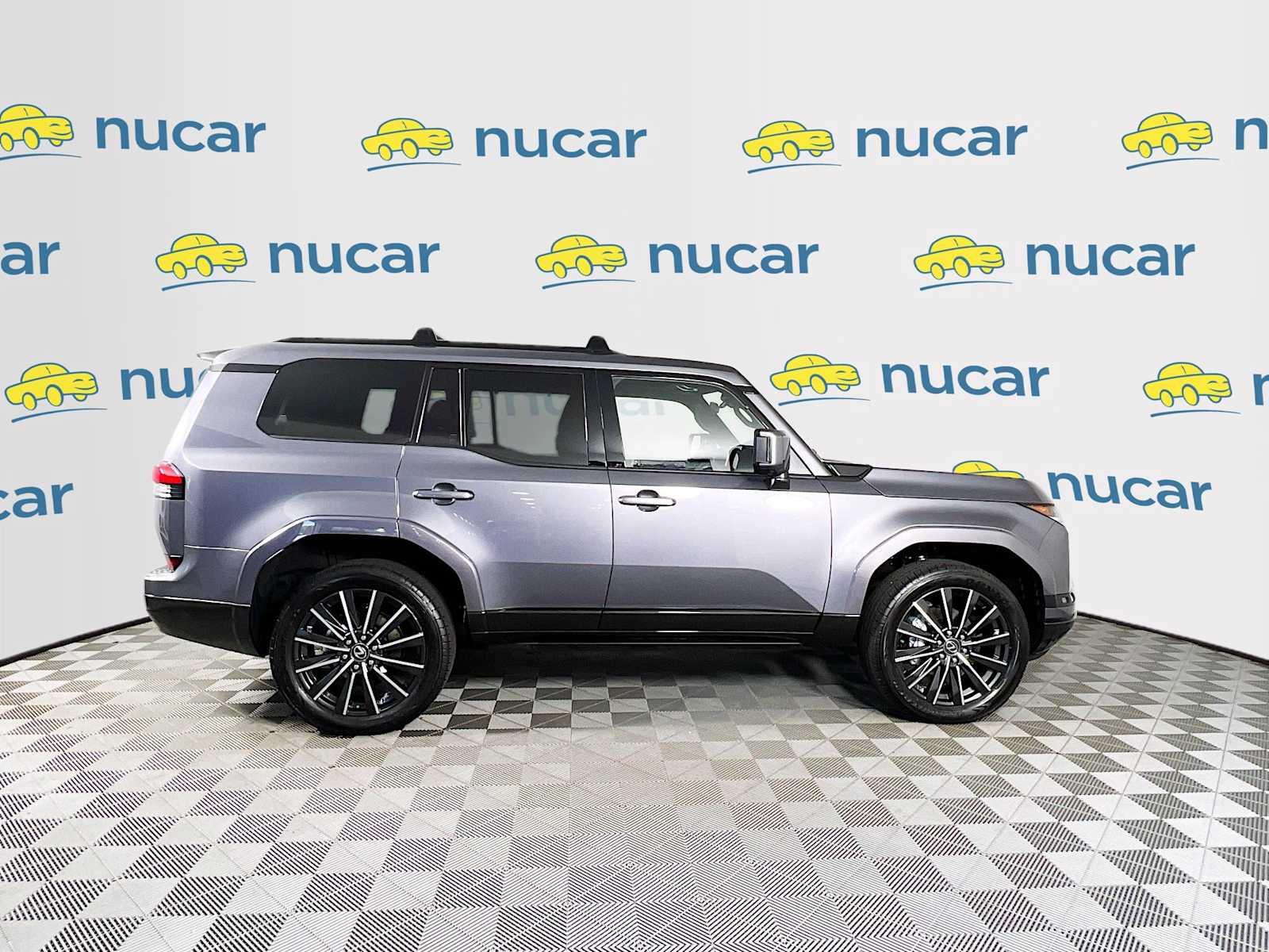 2024 Lexus GX GX 550 Luxury+ - Photo 8