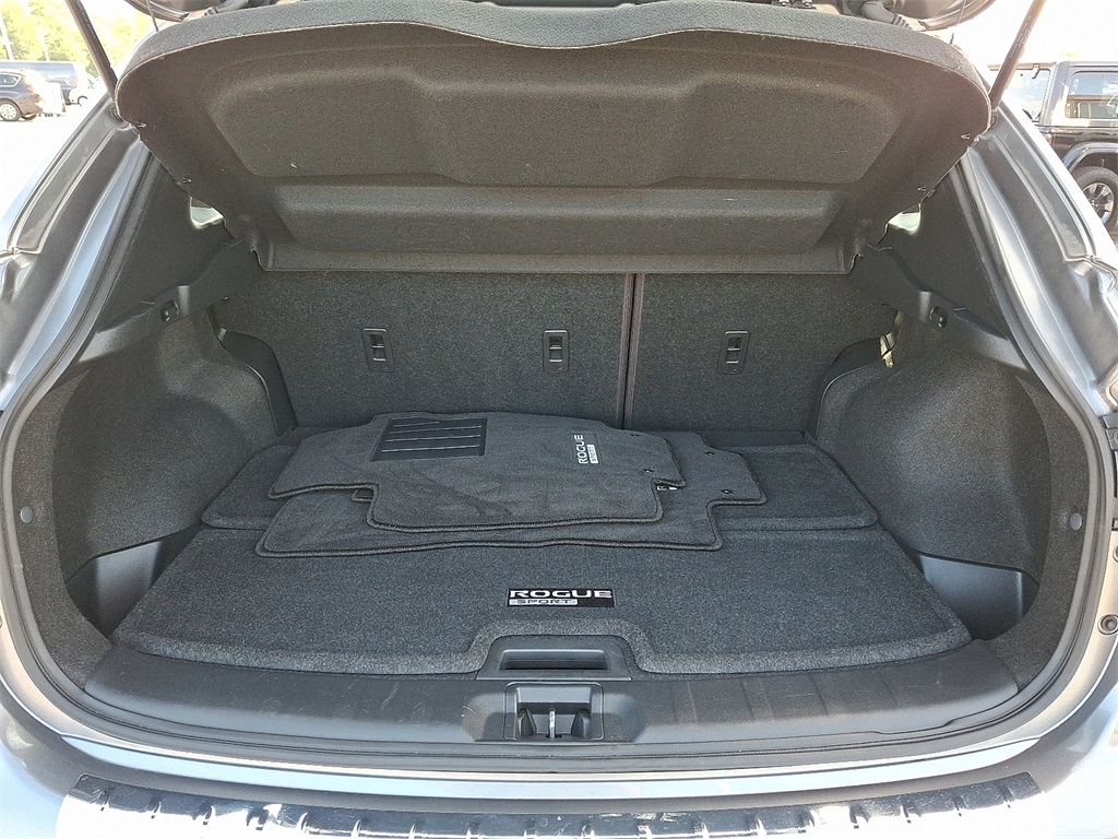 2021 Nissan Rogue Sport SV - Photo 28