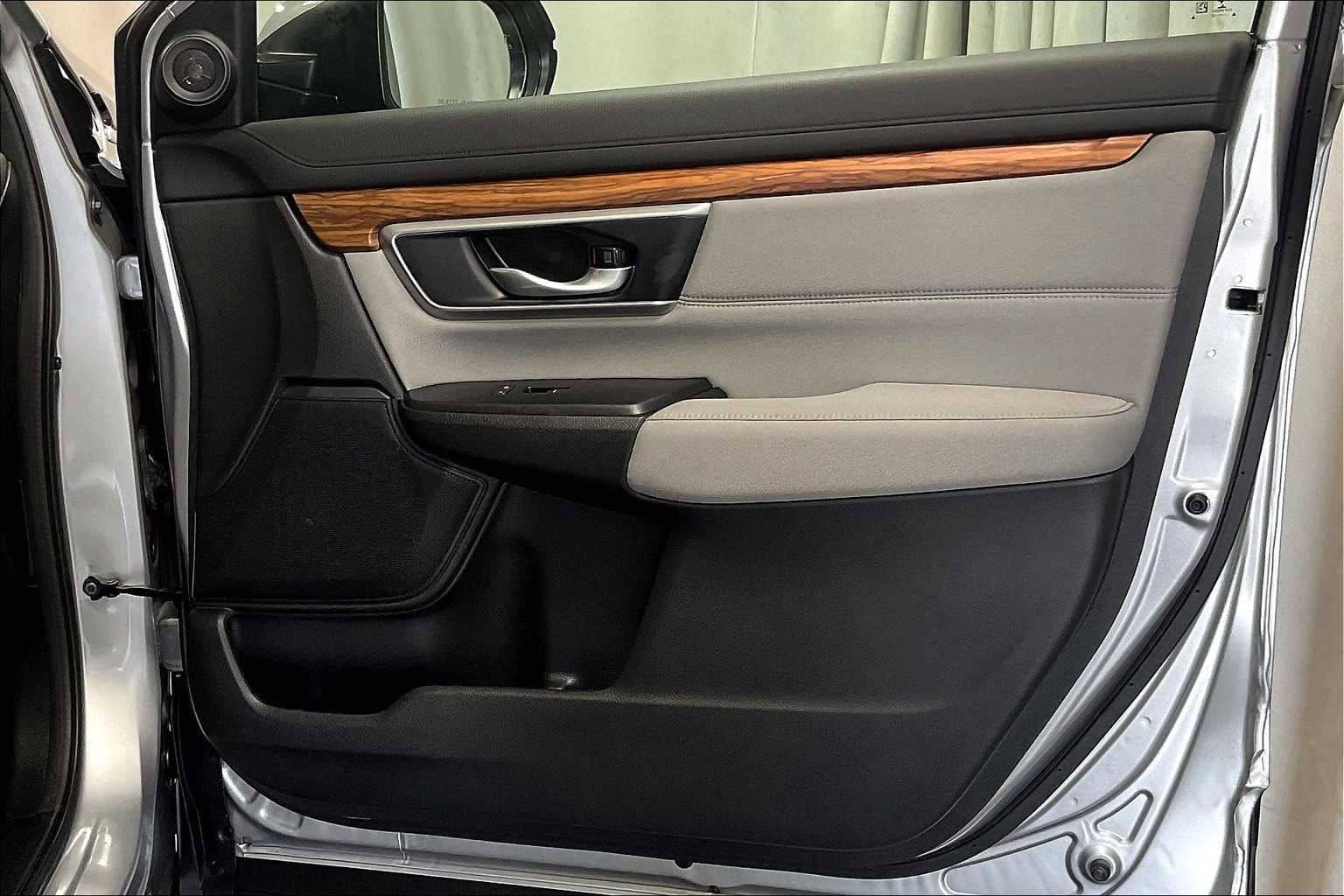 2022 Honda CR-V EX - Photo 12