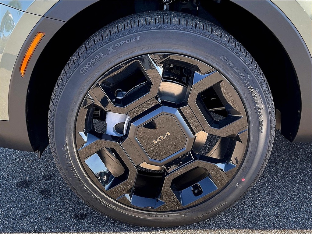 2026 Kia Sorento EX - Photo 8