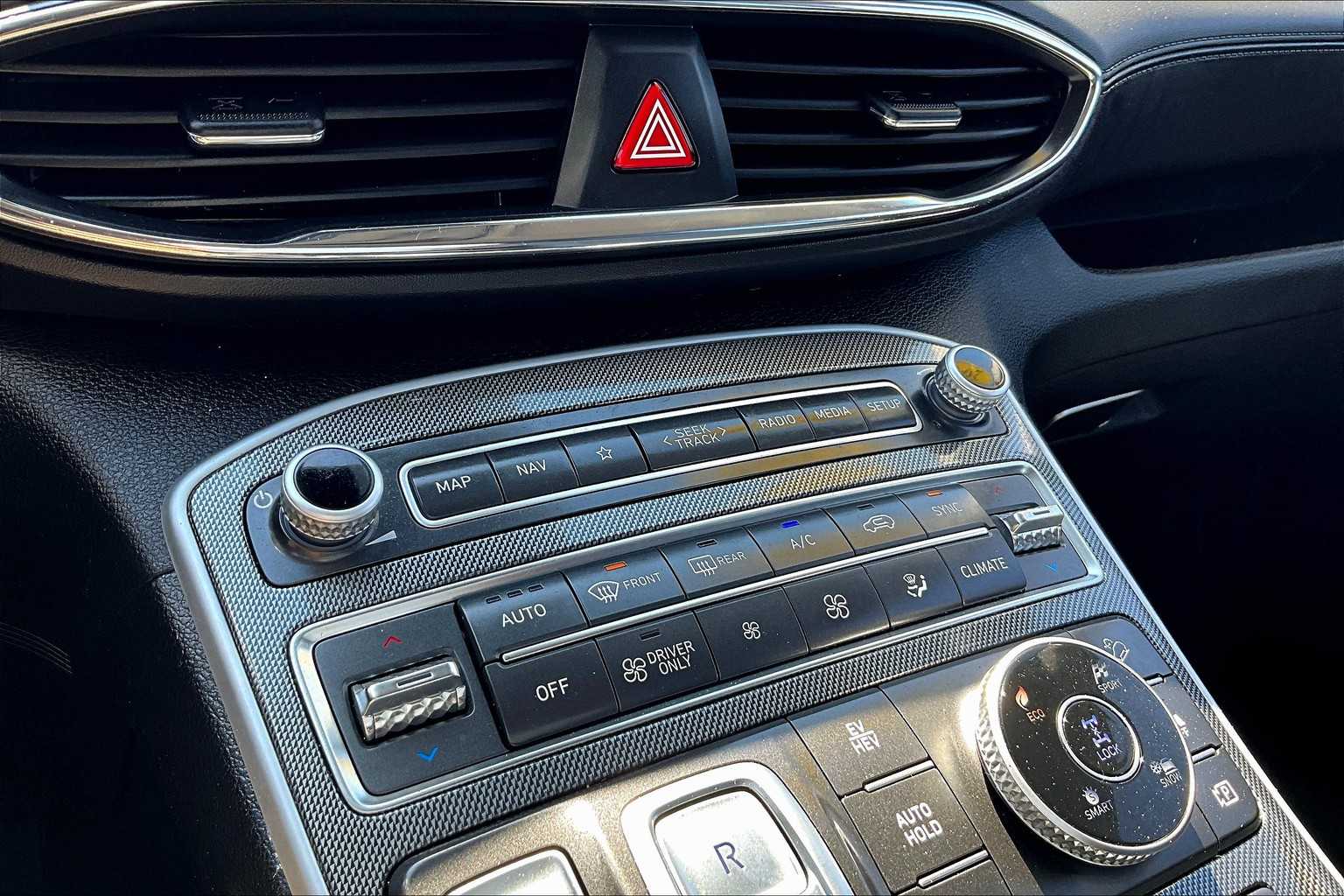2023 Hyundai Santa Fe Plug-In Hybrid SEL Convenience - Photo 26