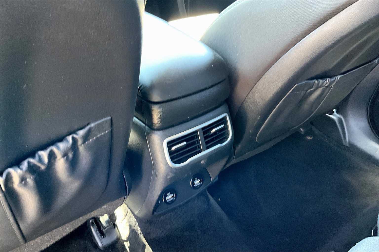 2023 Hyundai Santa Fe Plug-In Hybrid SEL Convenience - Photo 28