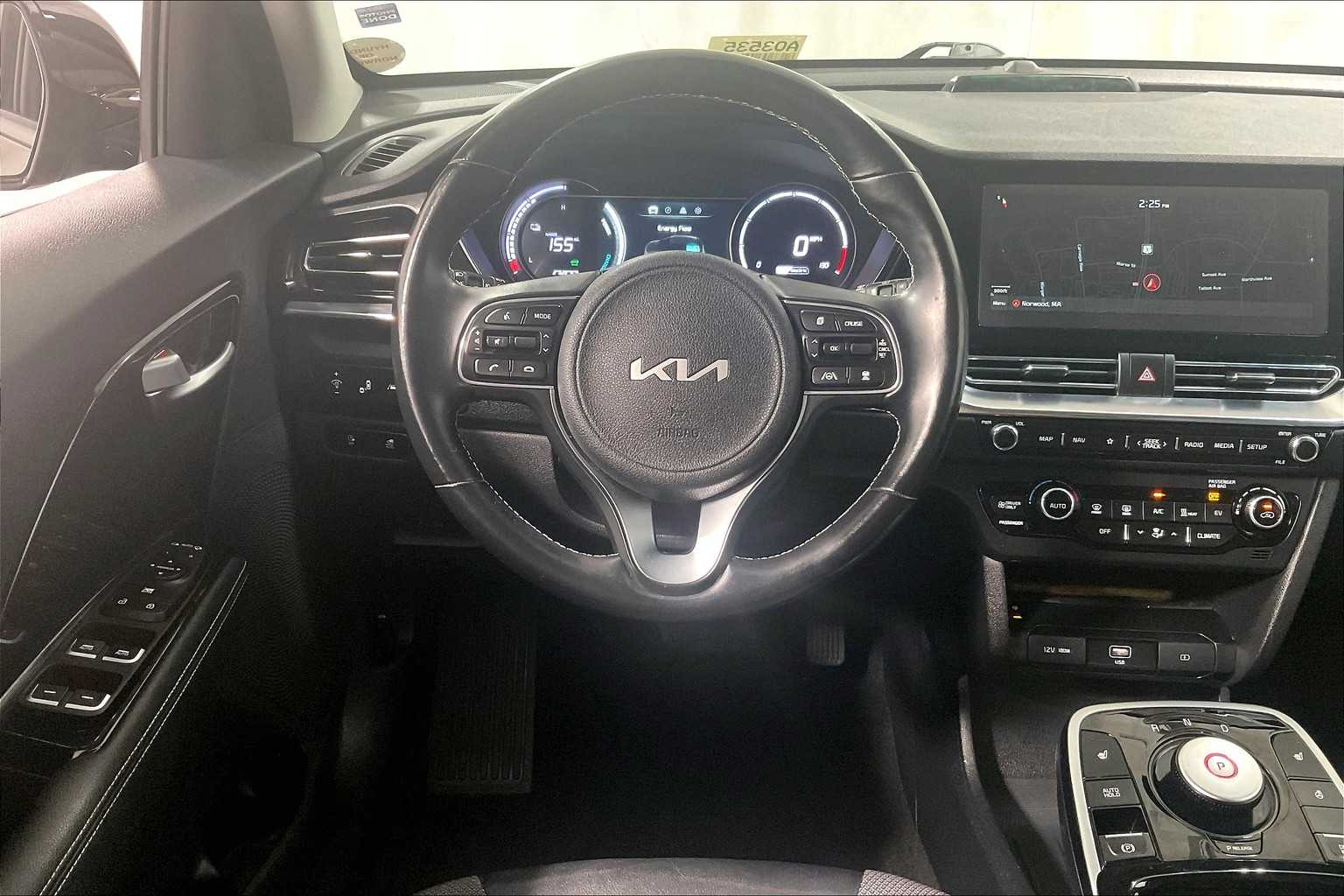 2022 Kia Niro EV EX - Photo 17