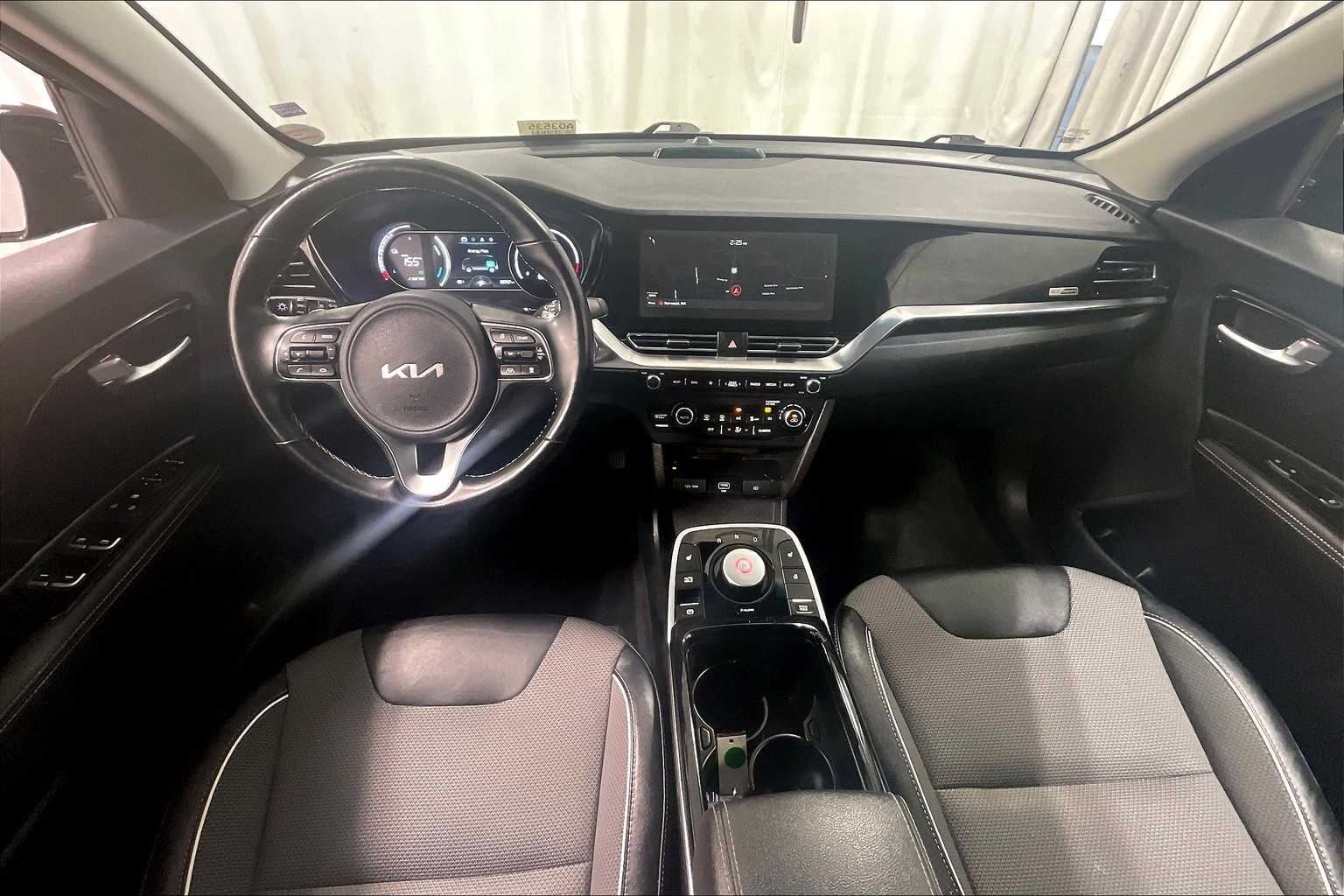 2022 Kia Niro EV EX - Photo 21