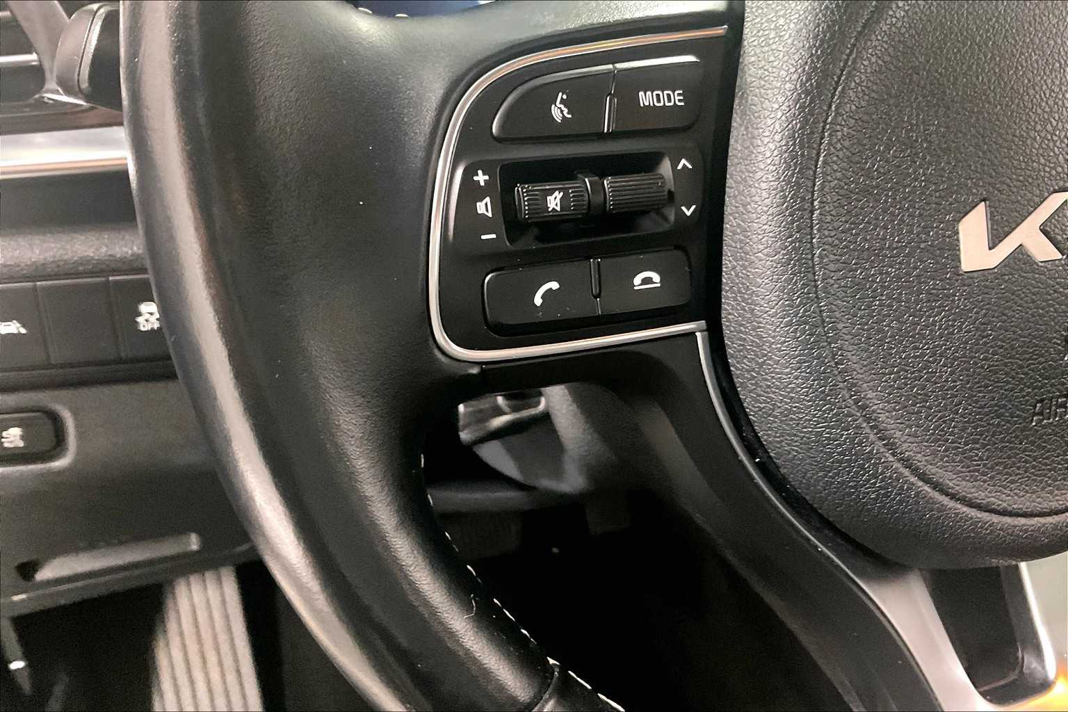 2022 Kia Niro EV EX - Photo 22