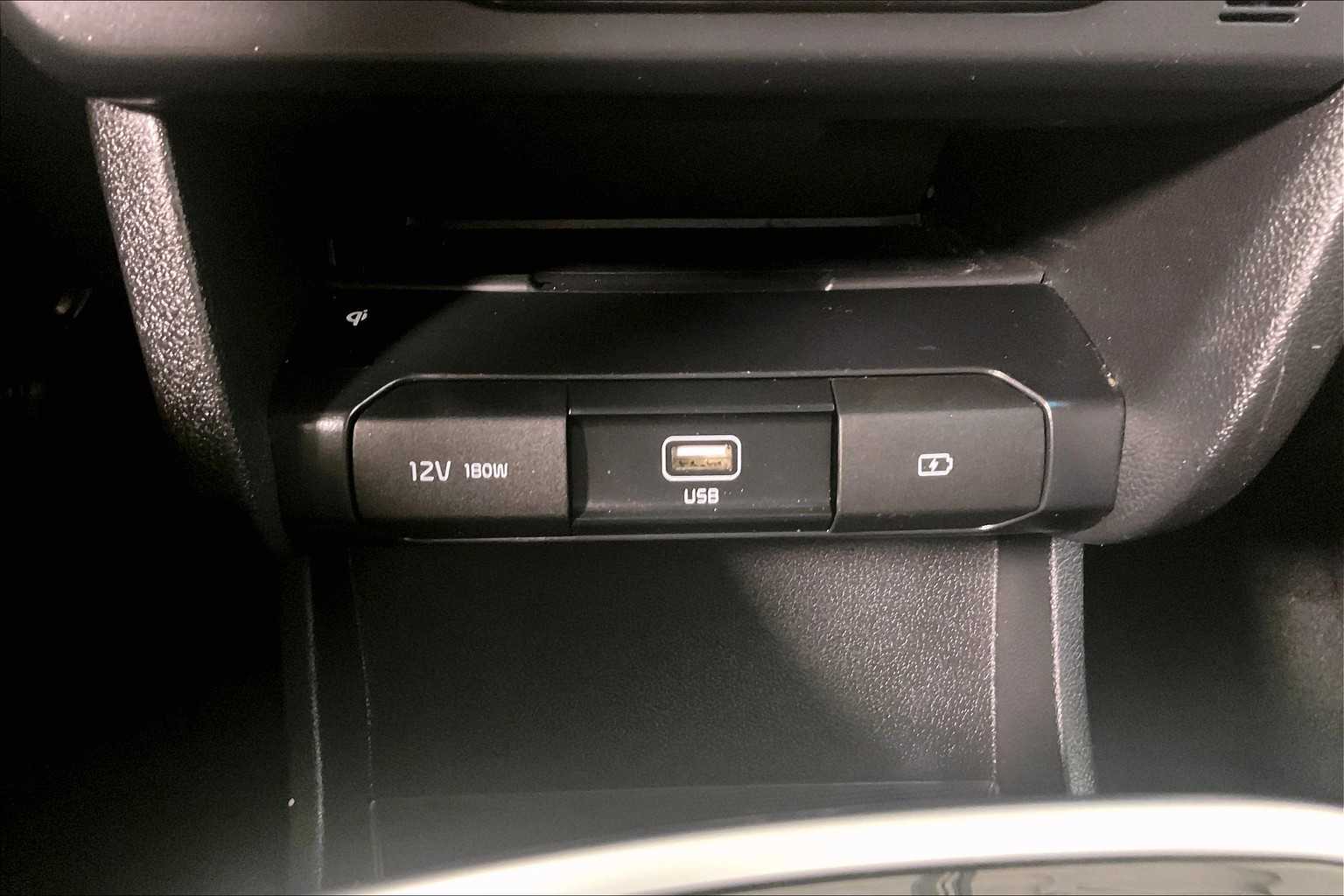 2022 Kia Niro EV EX - Photo 26