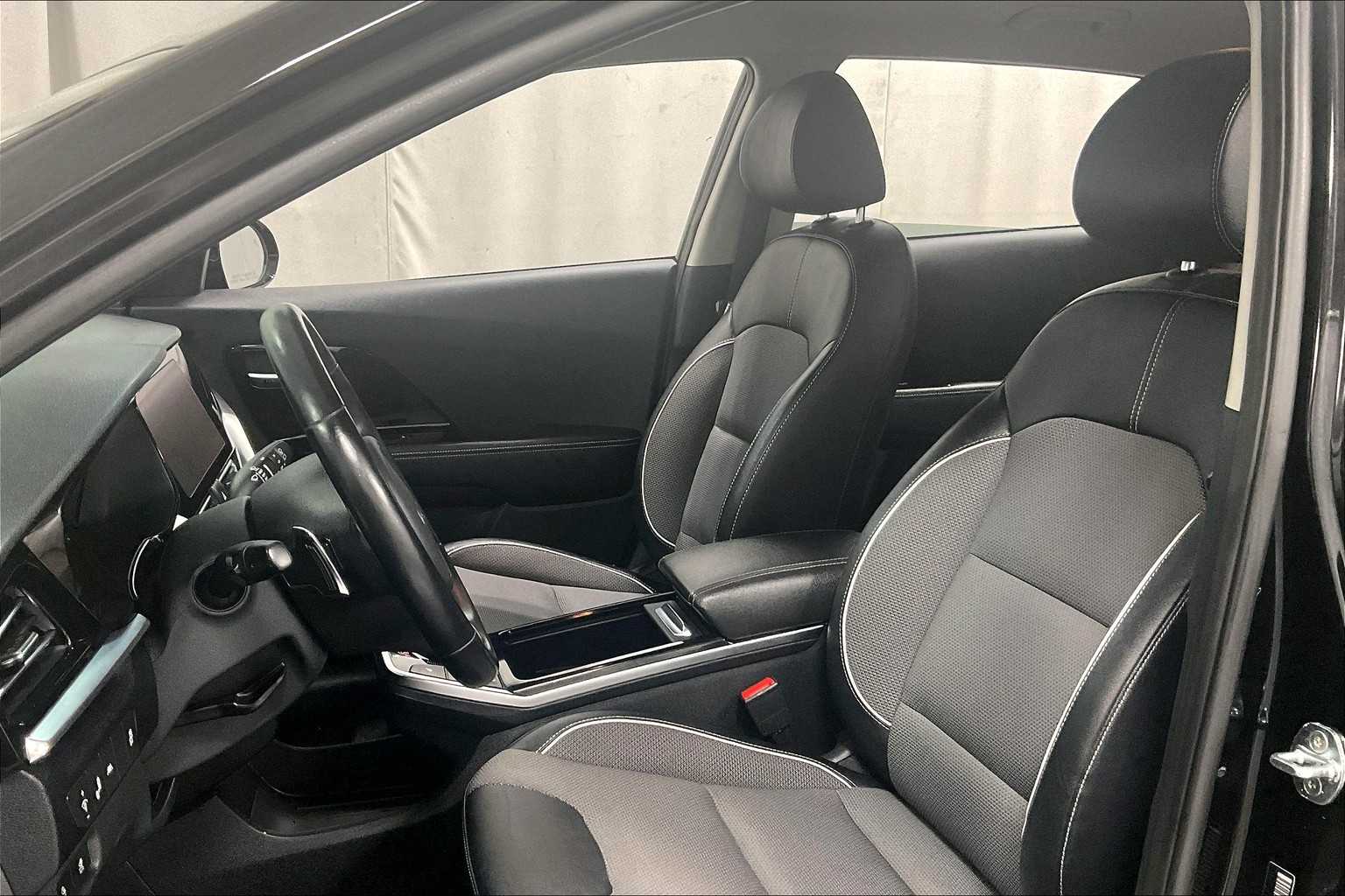 2022 Kia Niro EV EX - Photo 10