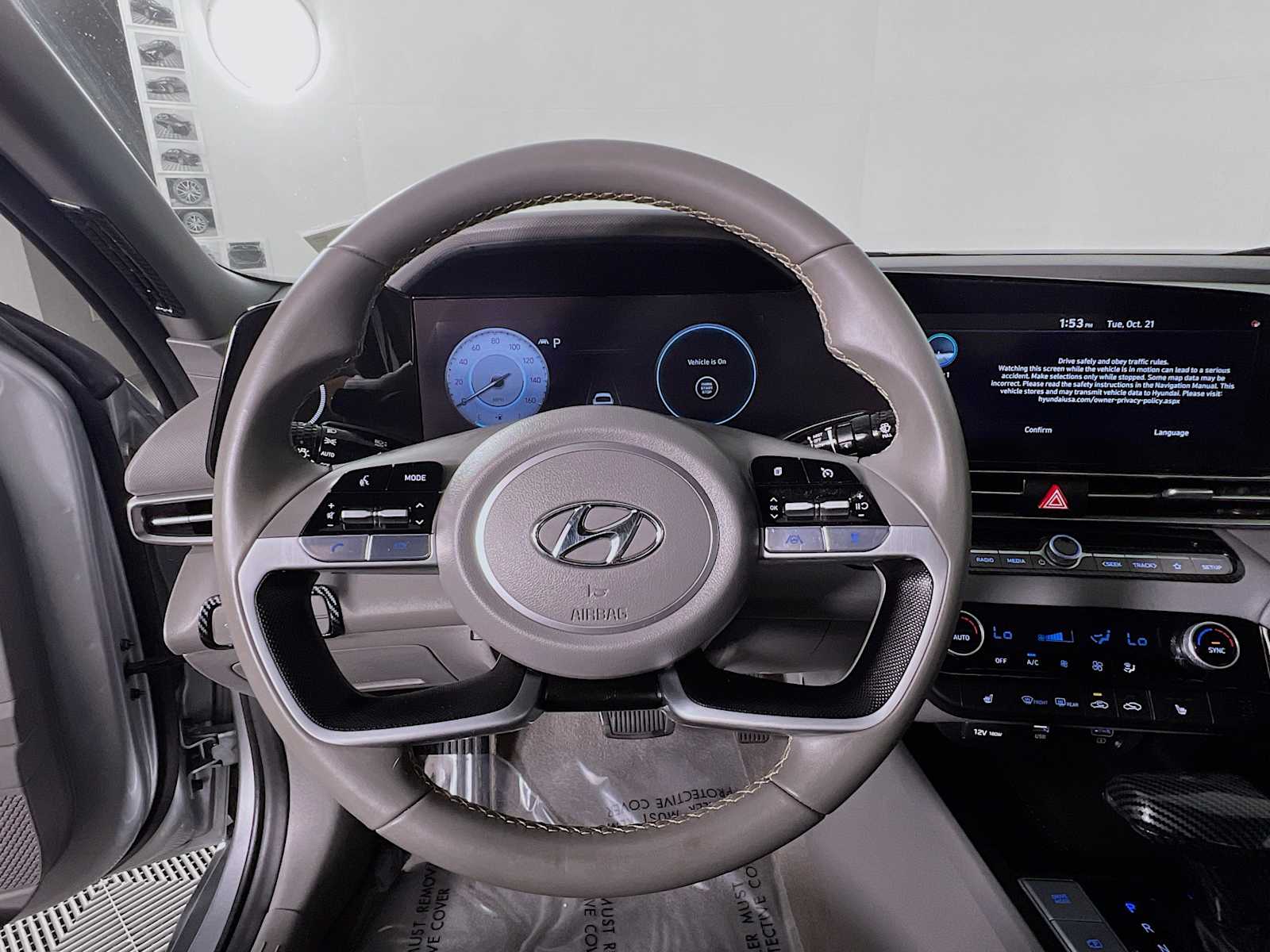 2023 Hyundai Elantra SEL - Photo 11