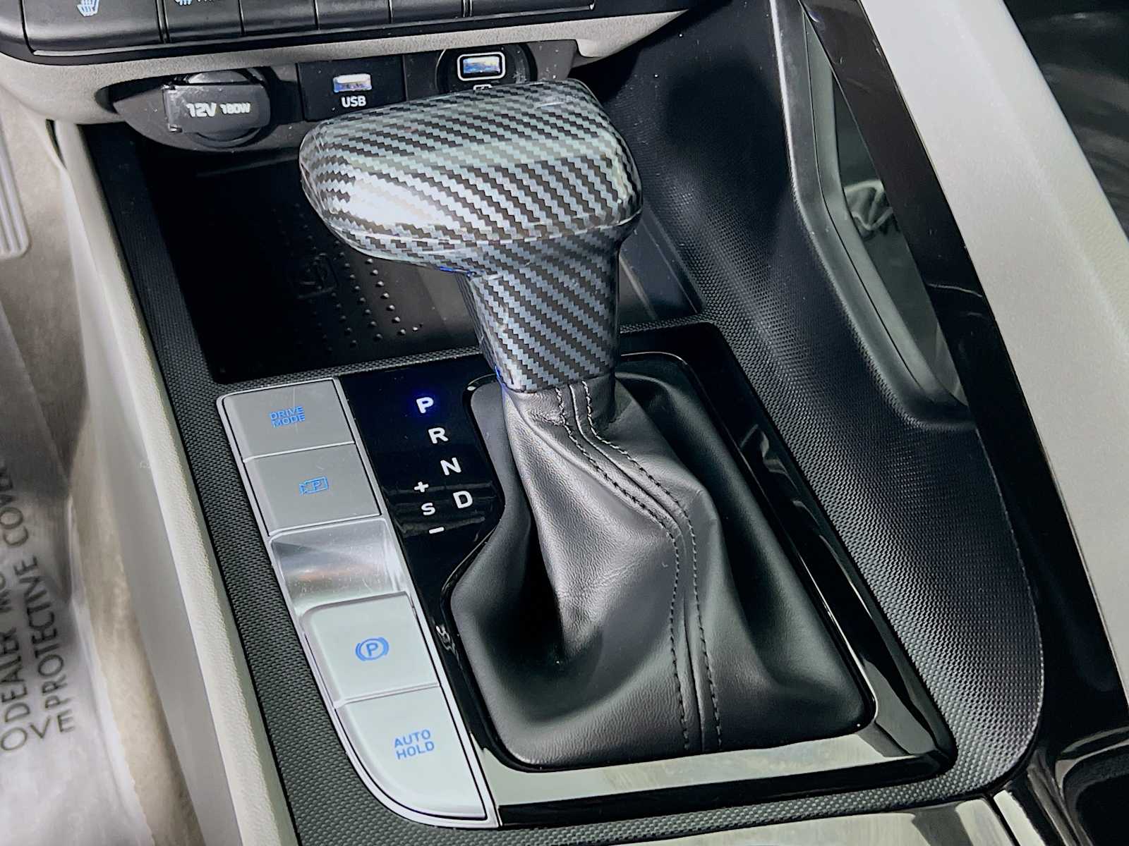 2023 Hyundai Elantra SEL - Photo 17