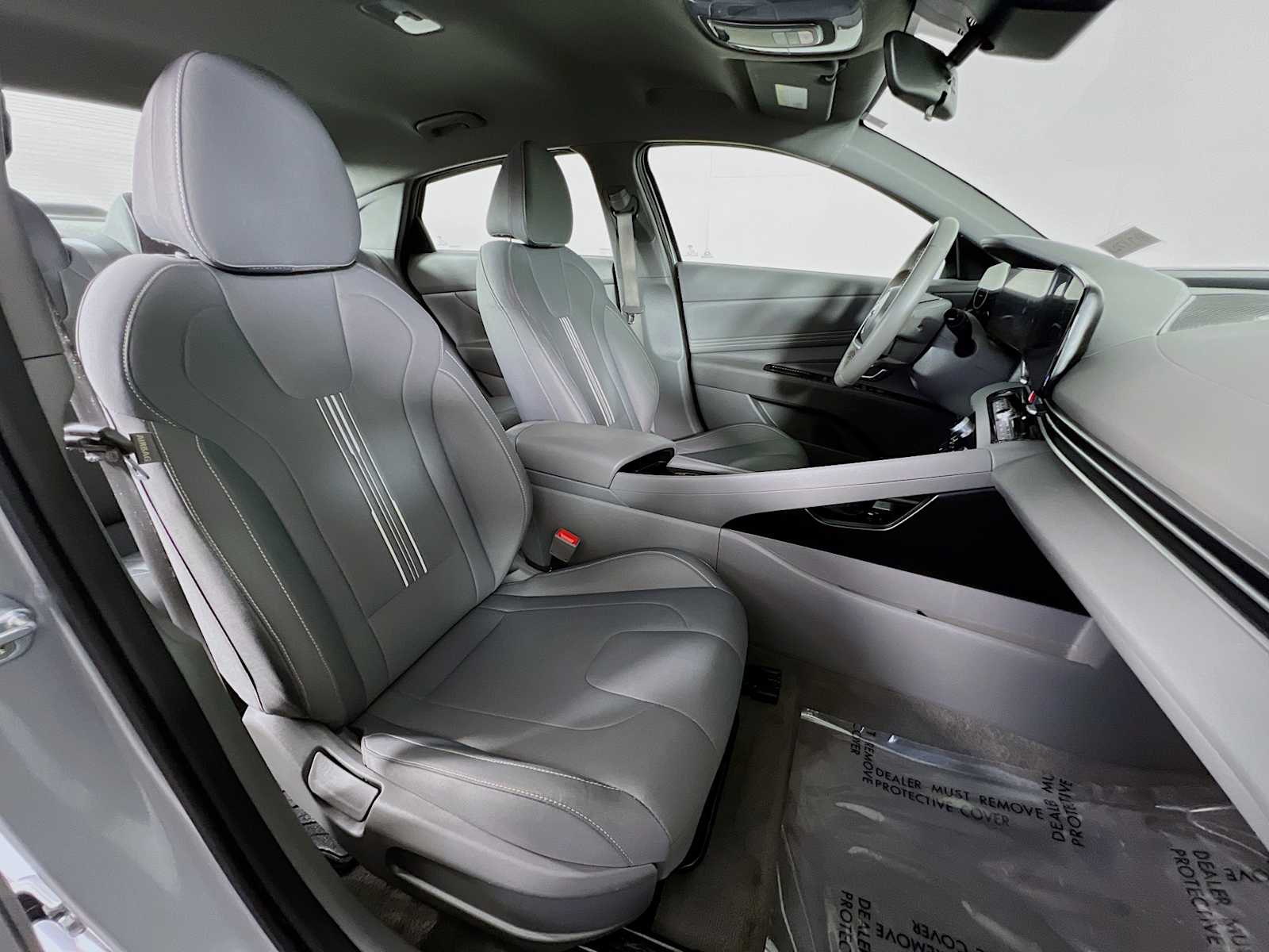 2023 Hyundai Elantra SEL - Photo 28