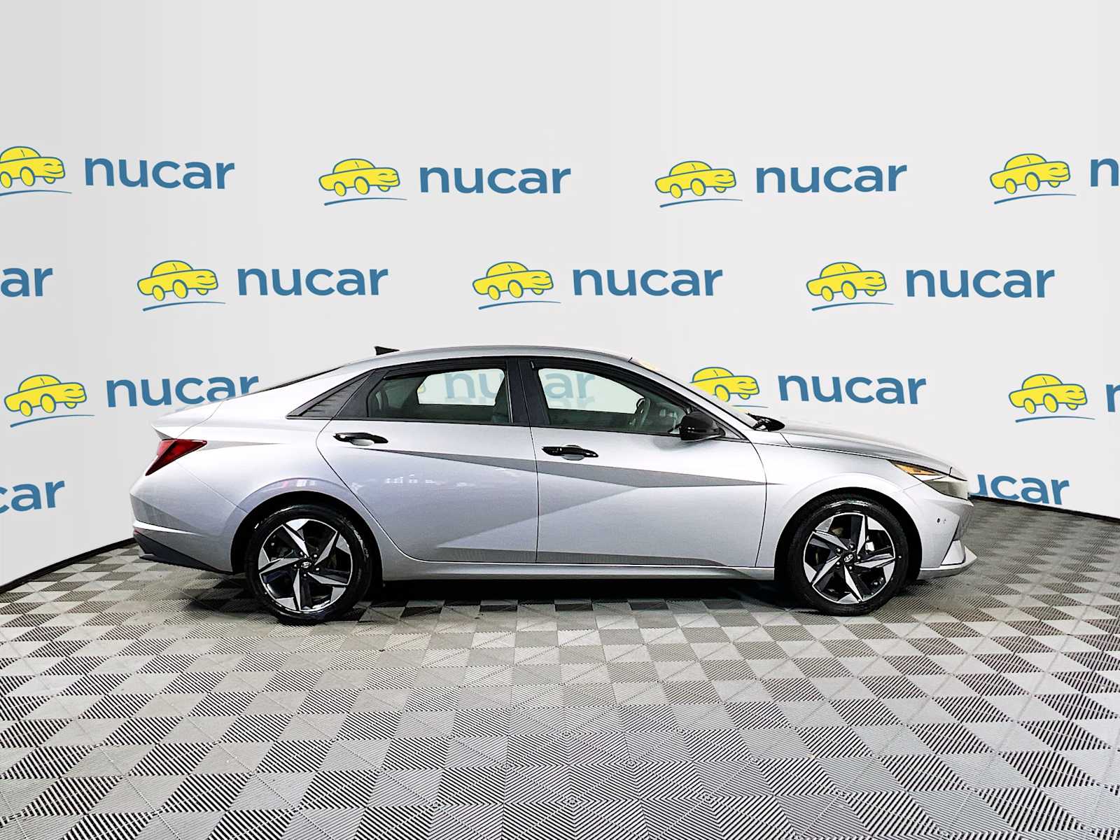 2023 Hyundai Elantra SEL - Photo 8