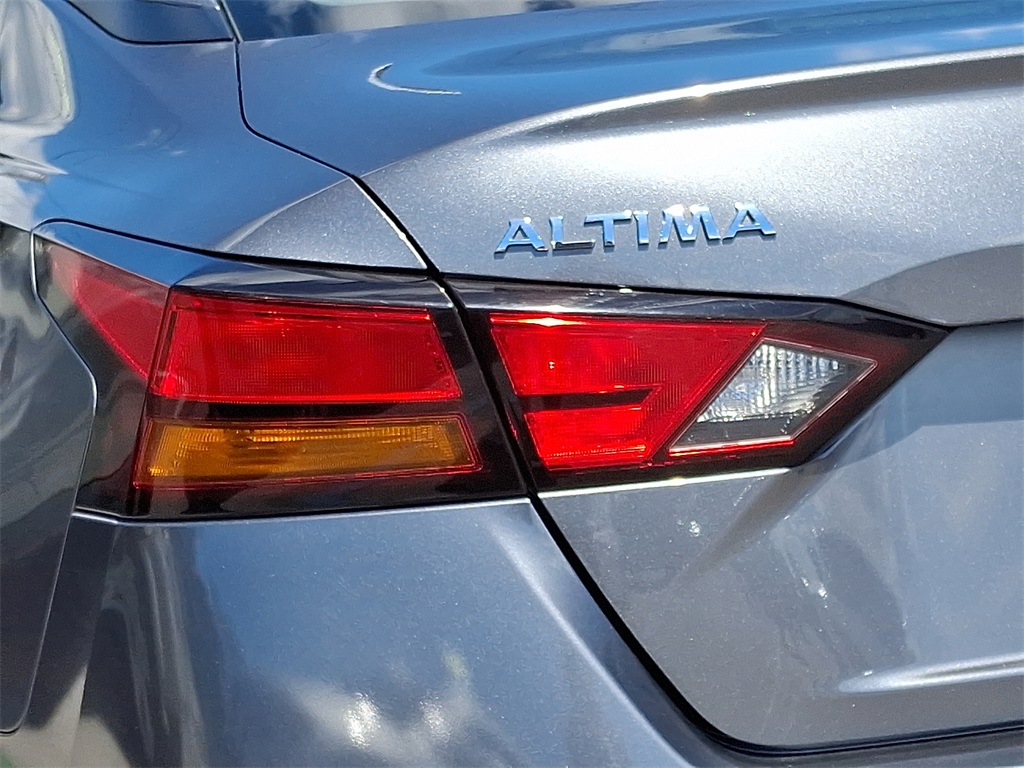 2022 Nissan Altima 2.5 S - Photo 7