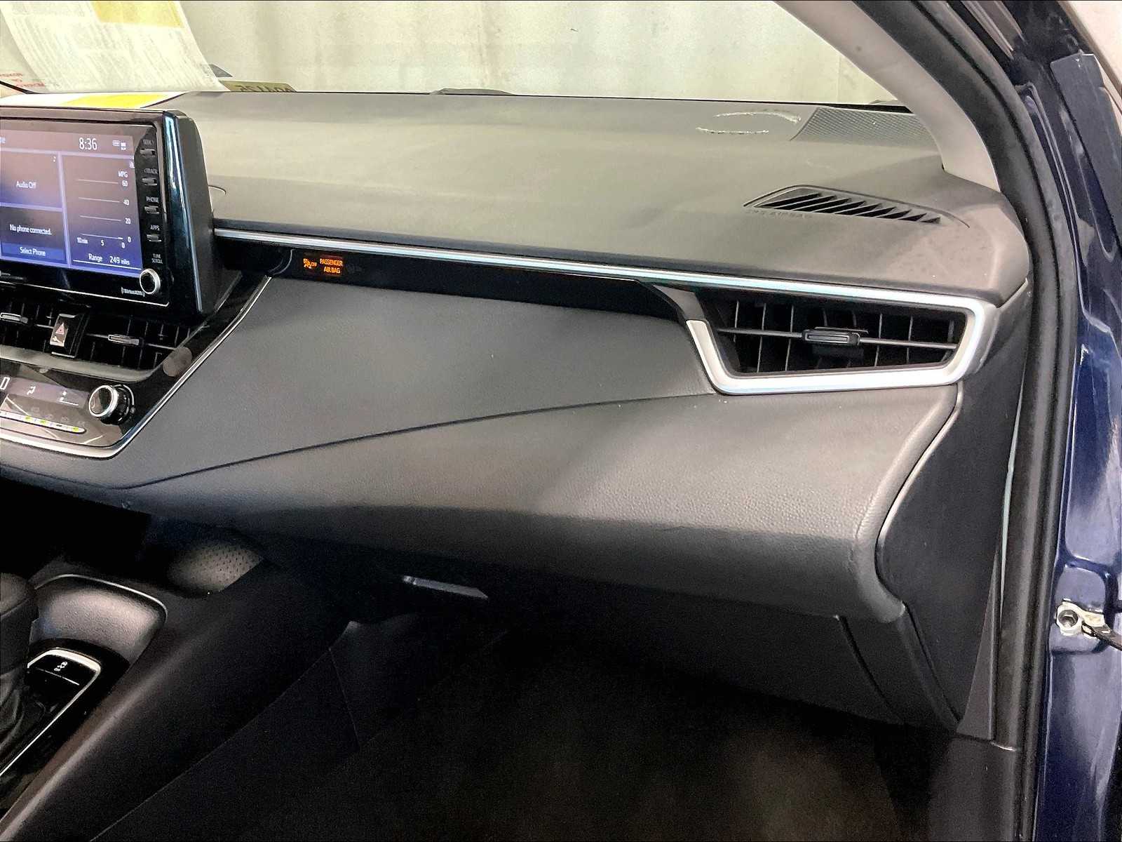 2022 Toyota Corolla LE - Photo 13