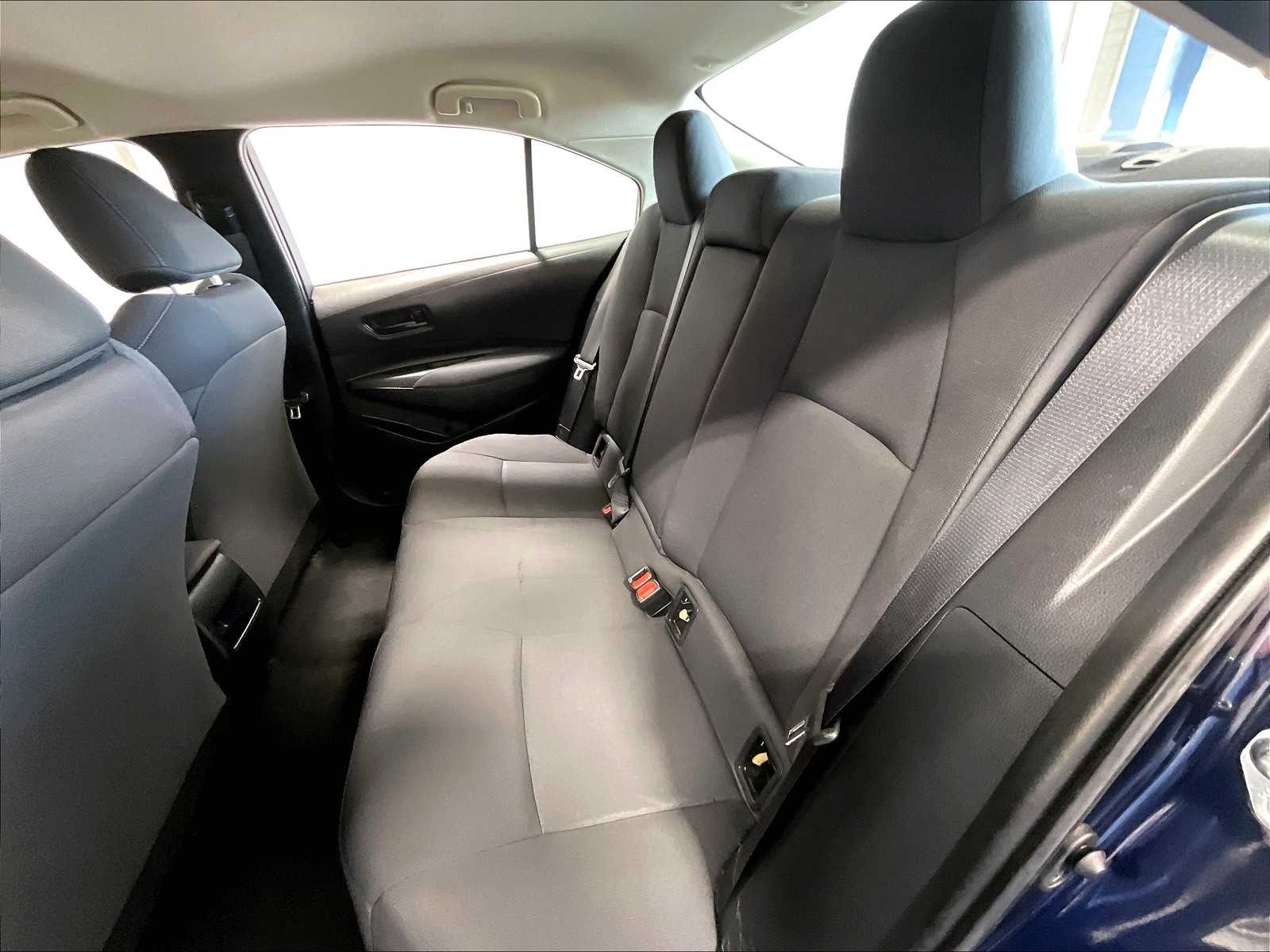 2022 Toyota Corolla LE - Photo 15
