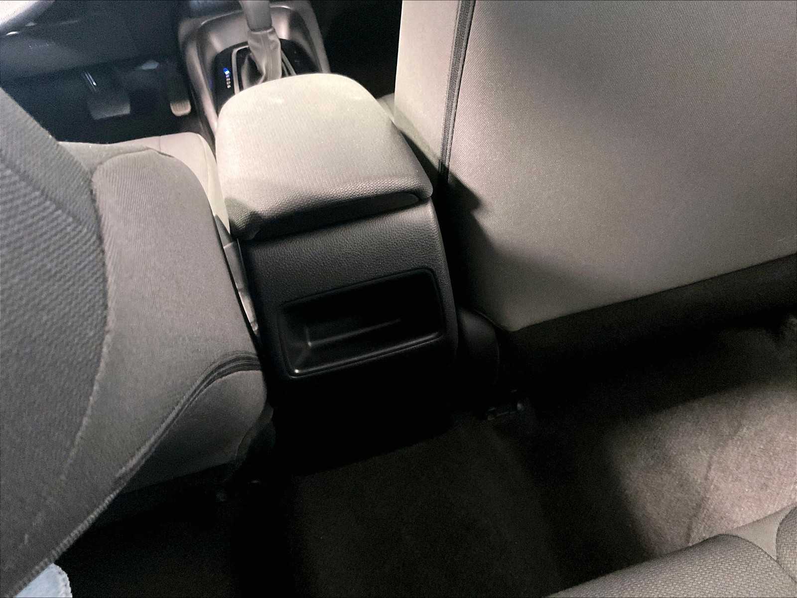 2022 Toyota Corolla LE - Photo 26