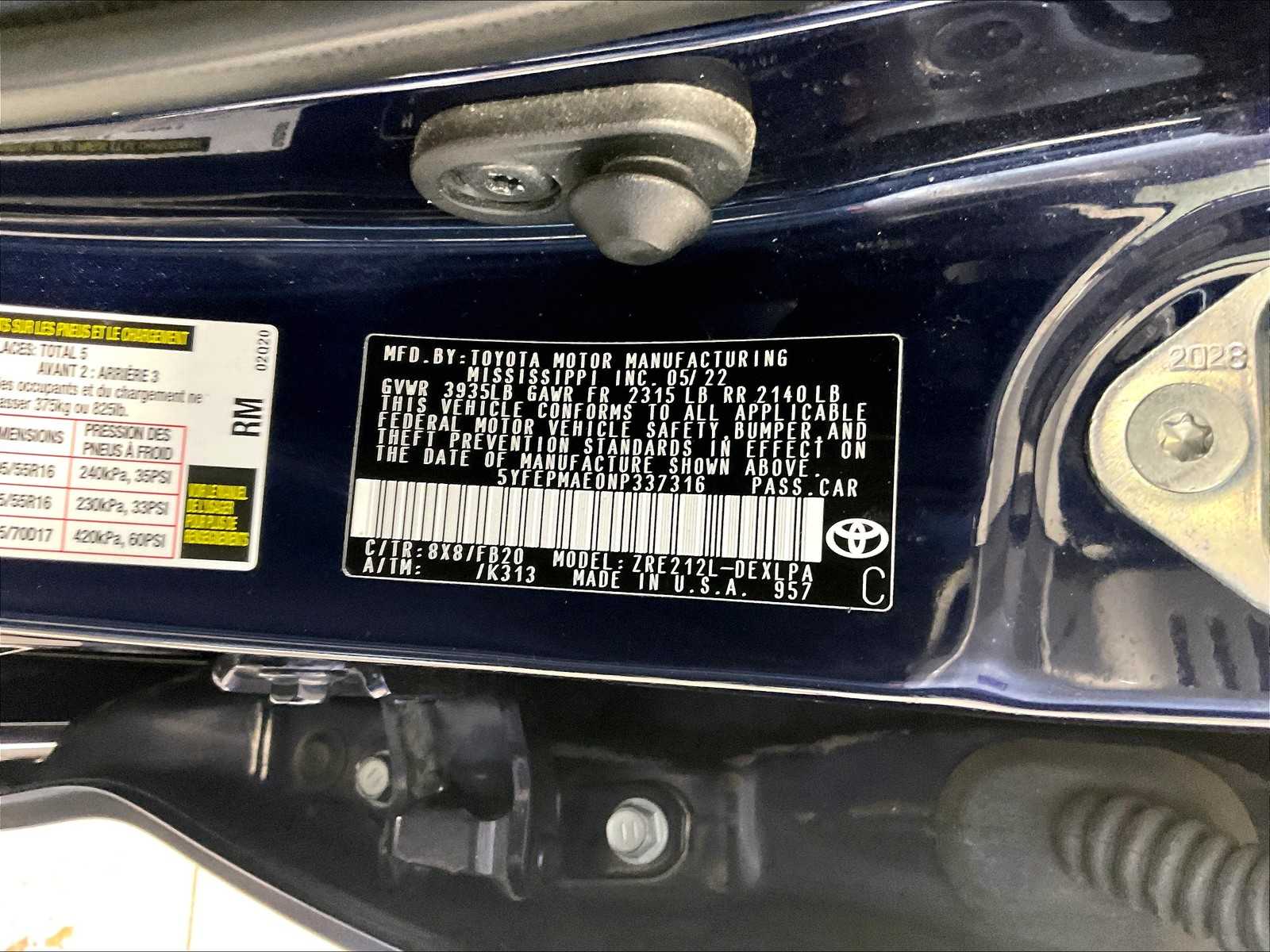 2022 Toyota Corolla LE - Photo 34