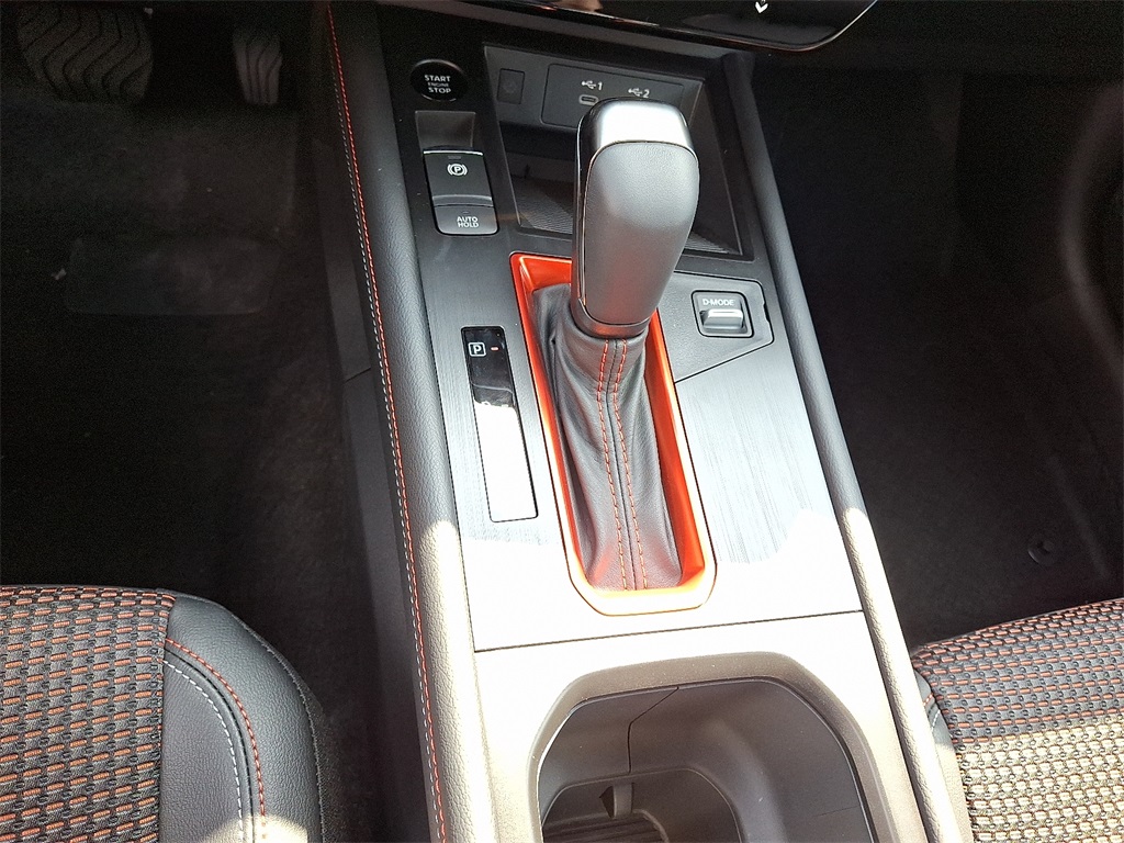 2025 Nissan Kicks SR - Photo 11