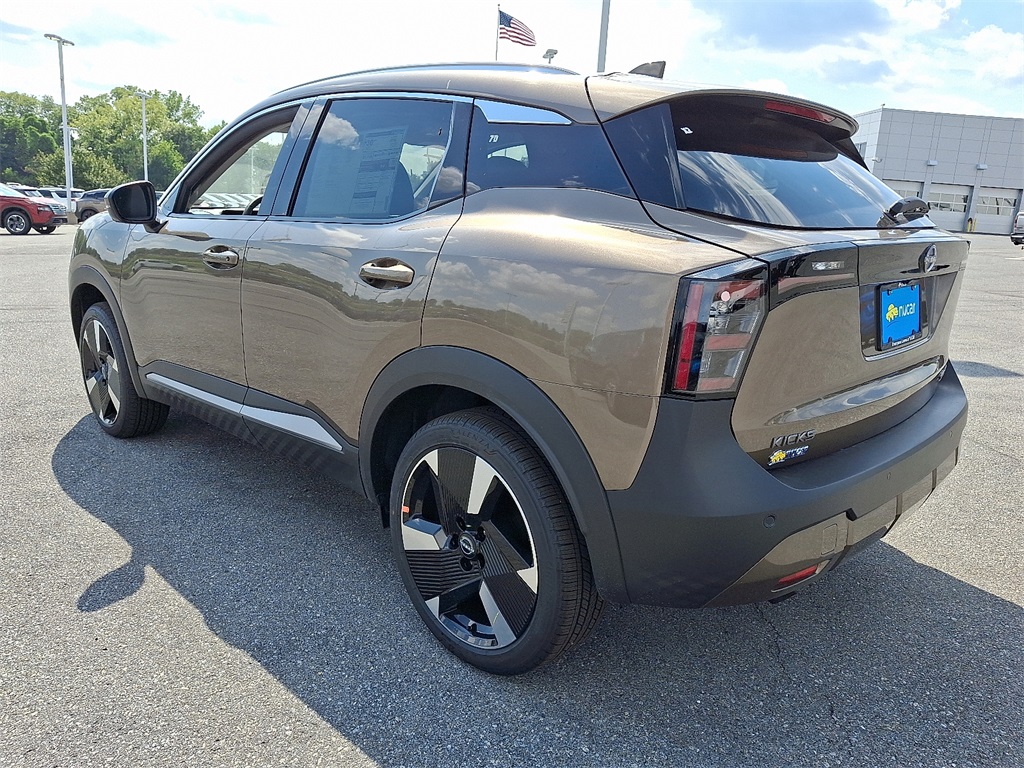 2025 Nissan Kicks SR - Photo 3