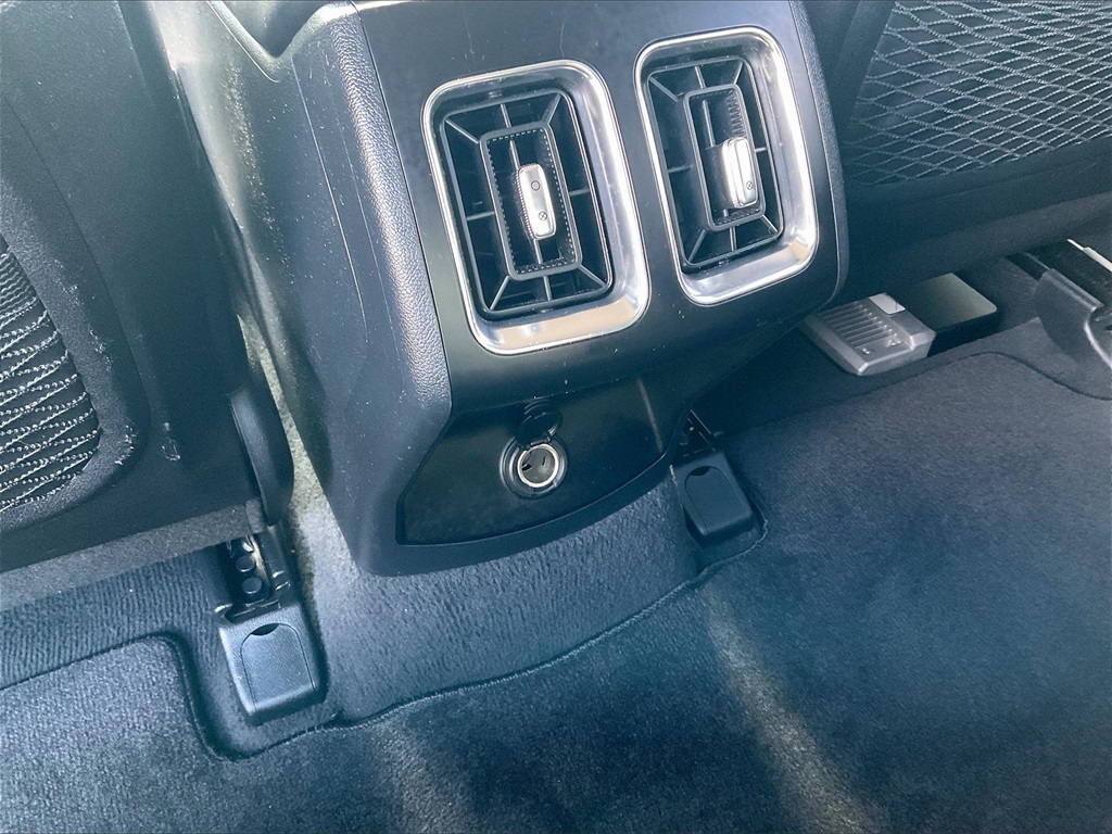 2024 Kia Sorento S - Photo 26