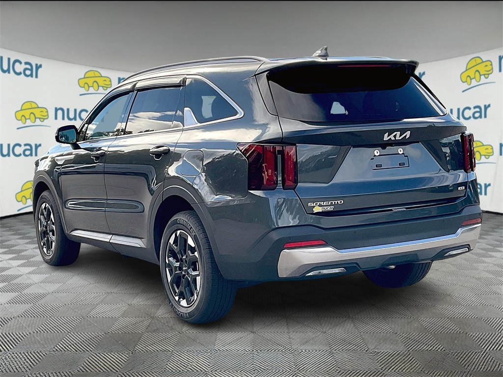 2024 Kia Sorento S - Photo 4