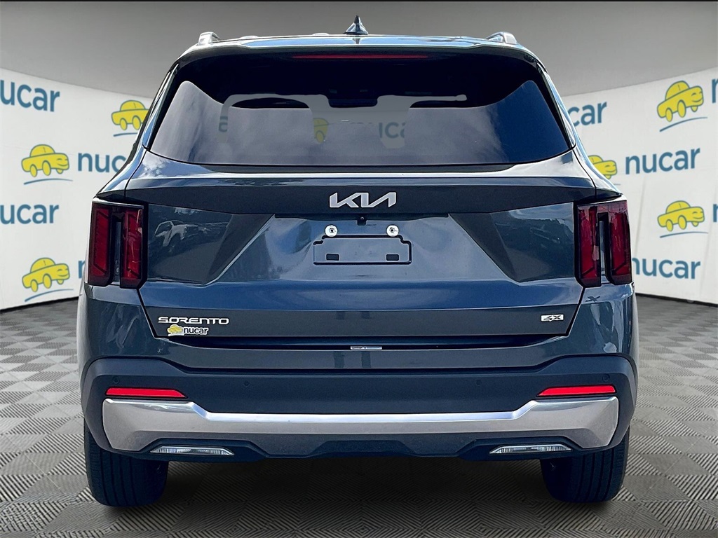 2024 Kia Sorento S - Photo 5
