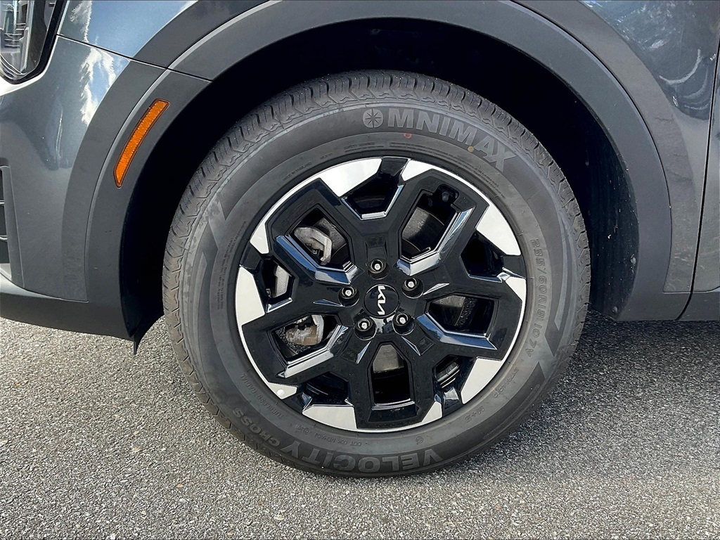 2024 Kia Sorento S - Photo 7