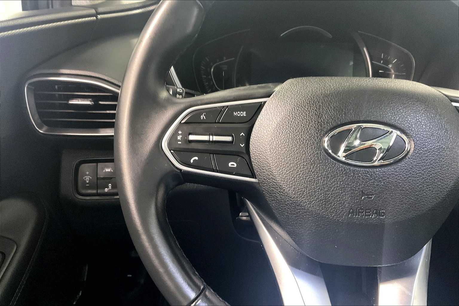 2020 Hyundai Santa Fe SEL - Photo 23