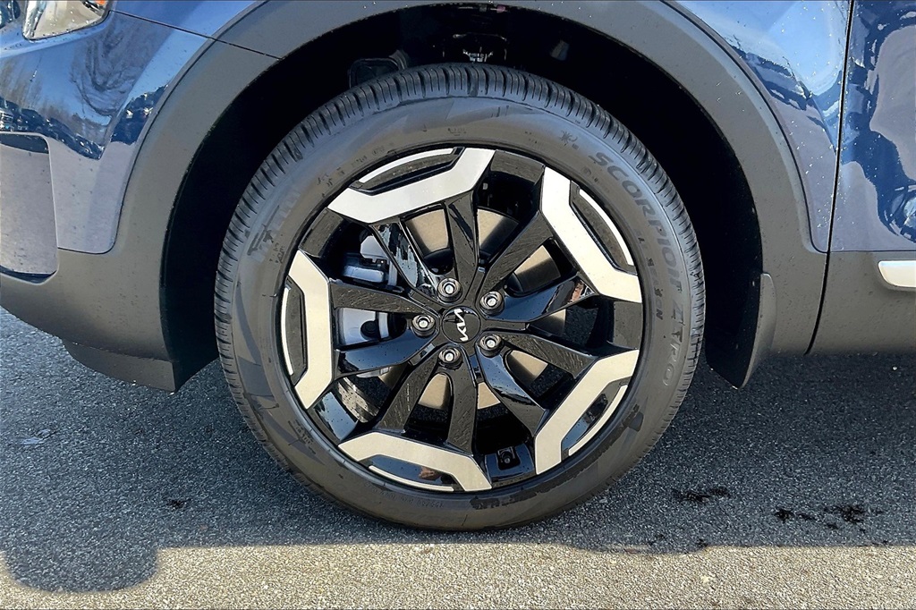 2025 Kia Telluride EX - Photo 8