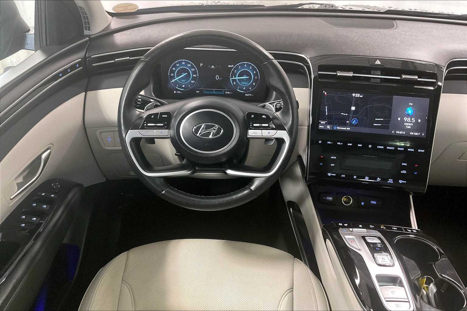 2022 Hyundai Tucson Limited - Photo 17