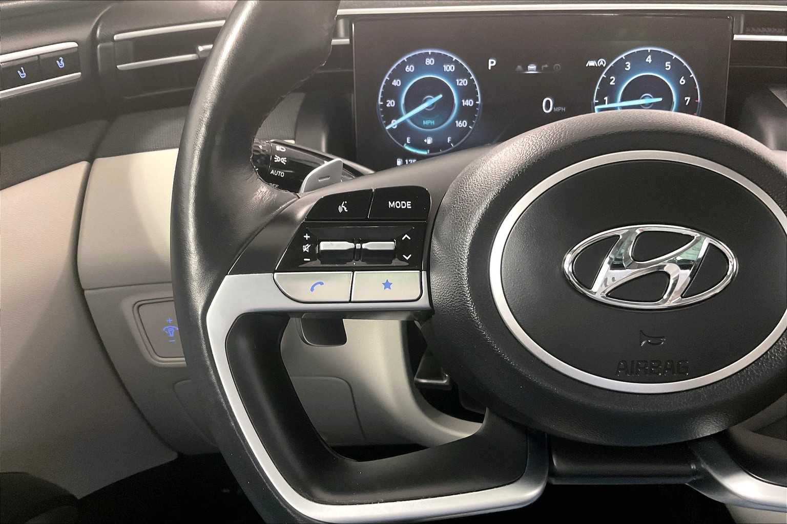2022 Hyundai Tucson Limited - Photo 23