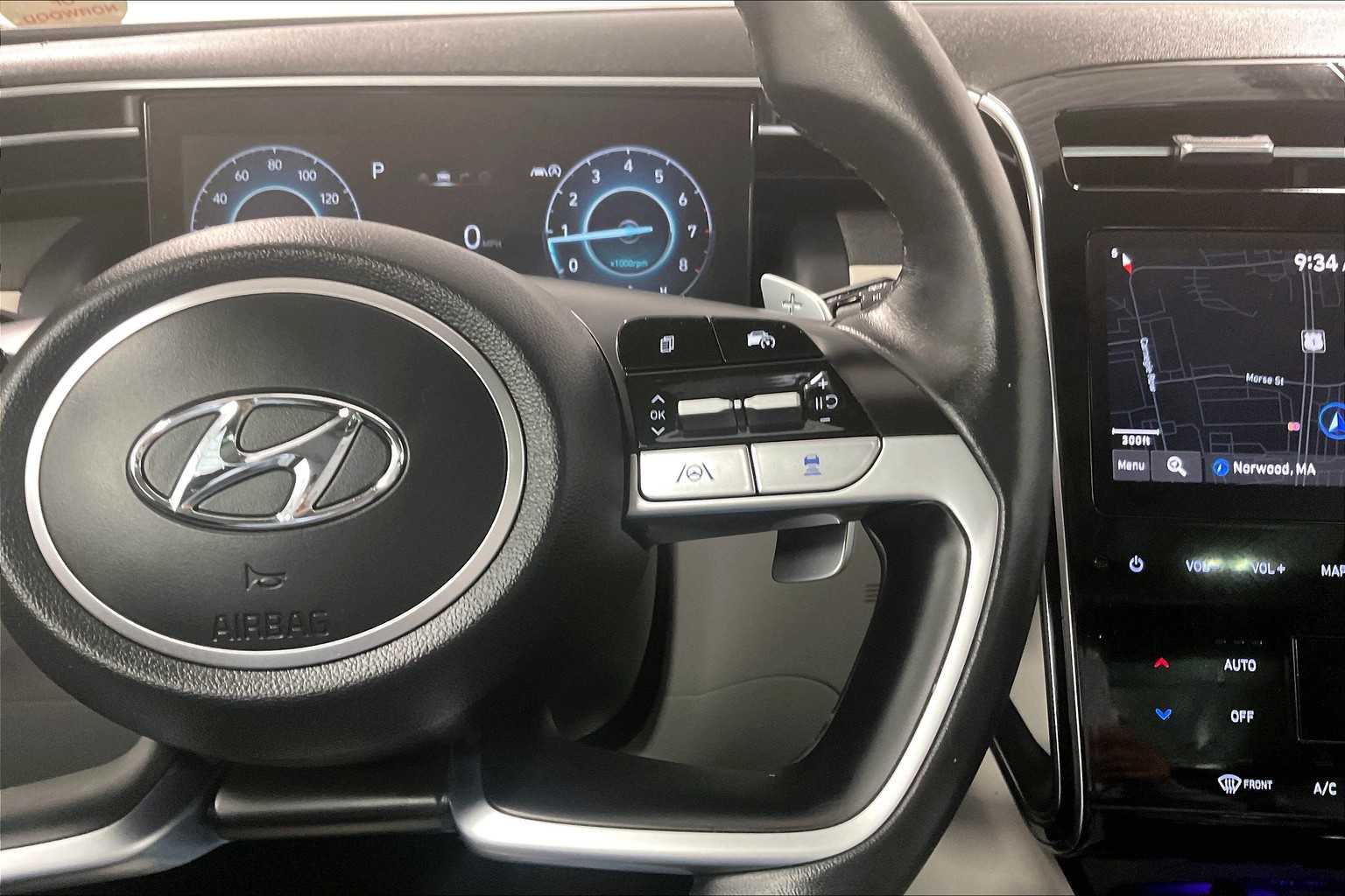 2022 Hyundai Tucson Limited - Photo 24