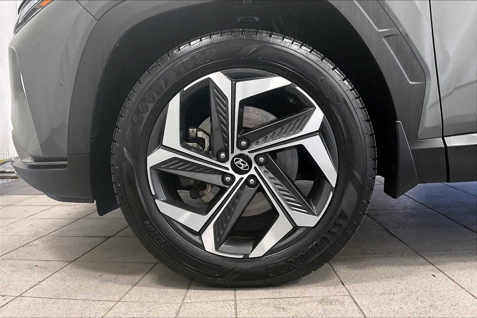 2022 Hyundai Tucson Limited - Photo 7