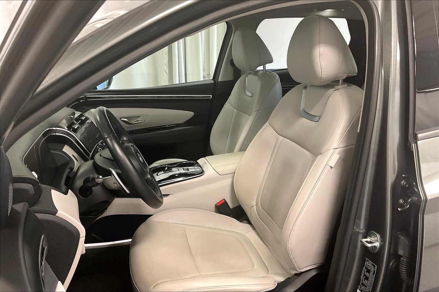 2022 Hyundai Tucson Limited - Photo 10