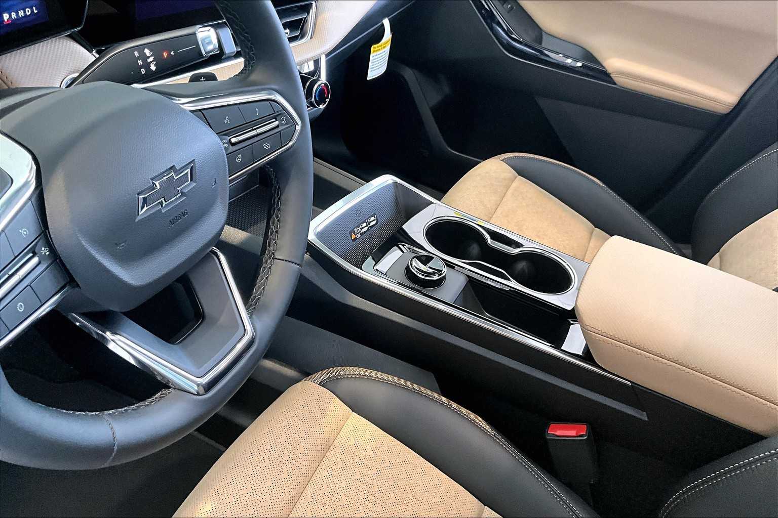2026 Chevrolet Equinox AWD ACTIV - Photo 13