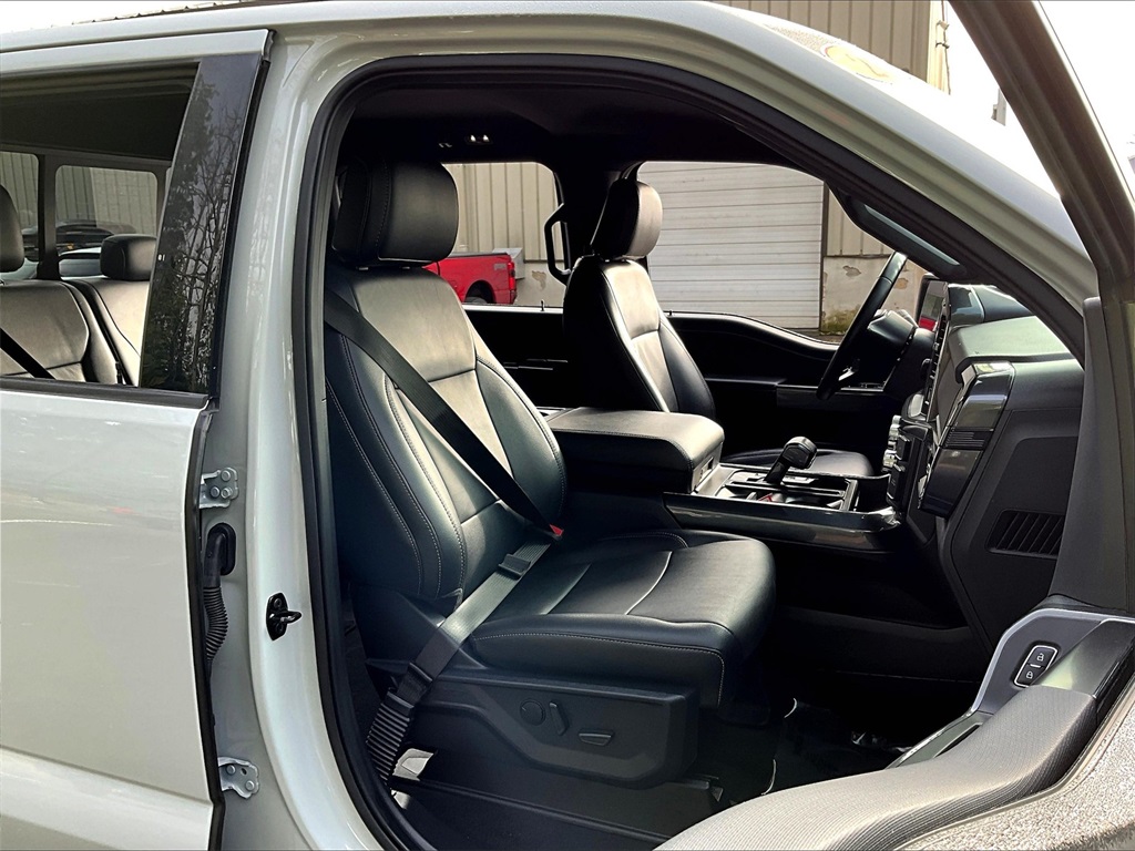 2023 Ford F-150 XLT - Photo 11