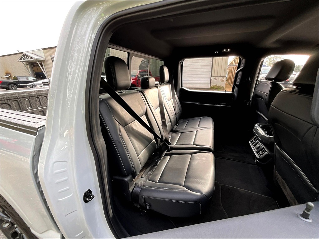 2023 Ford F-150 XLT - Photo 16
