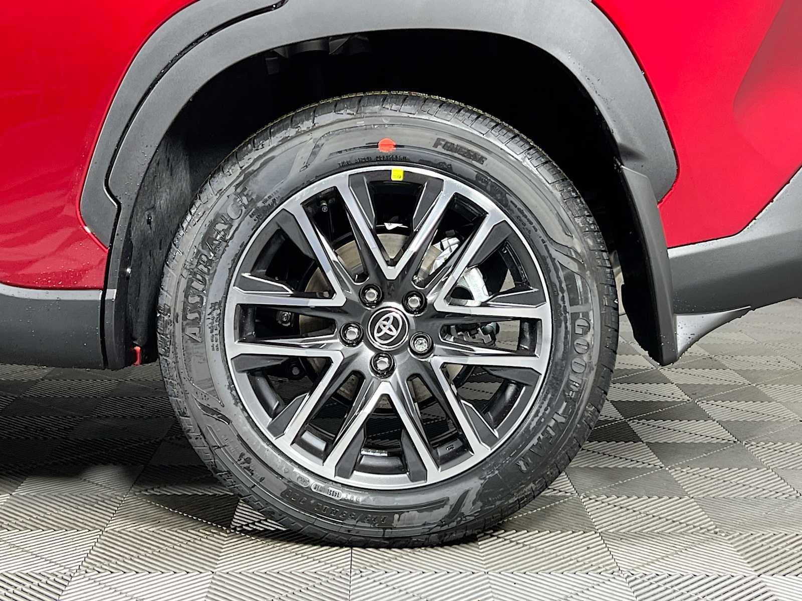 2026 Toyota Corolla Cross XLE - Photo 19