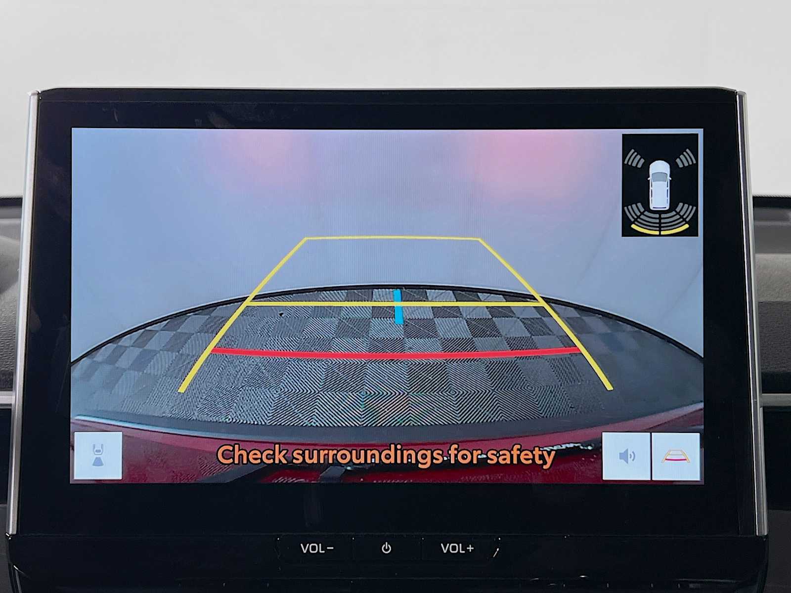 2026 Toyota Corolla Cross XLE - Photo 9