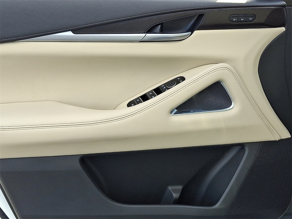 2023 INFINITI QX60 Sensory - Photo 14